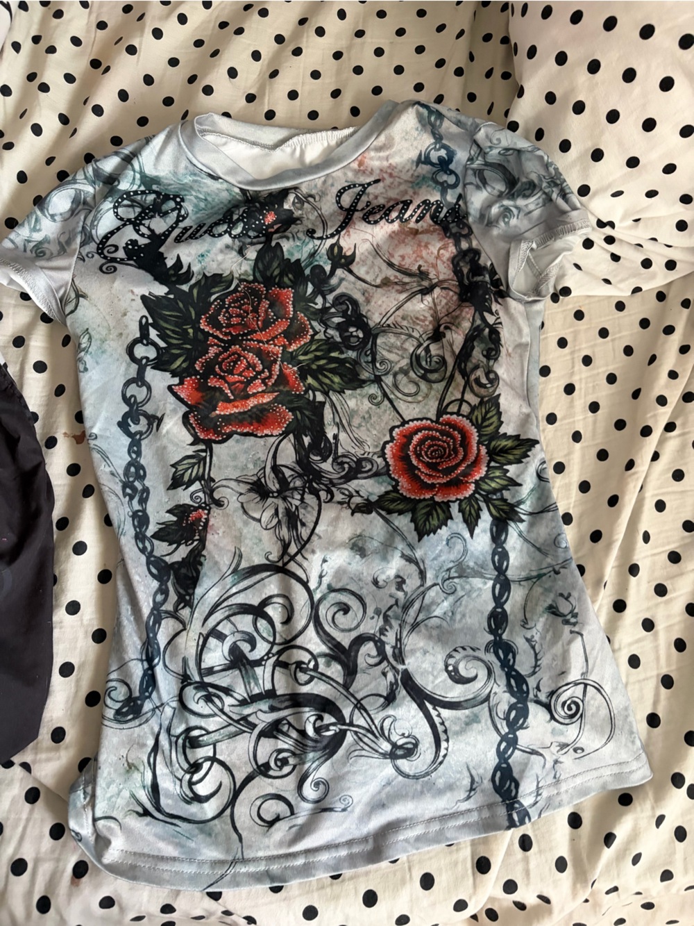 T.J.Maxx Light Gray Graphic Tee with Red Rose Motif